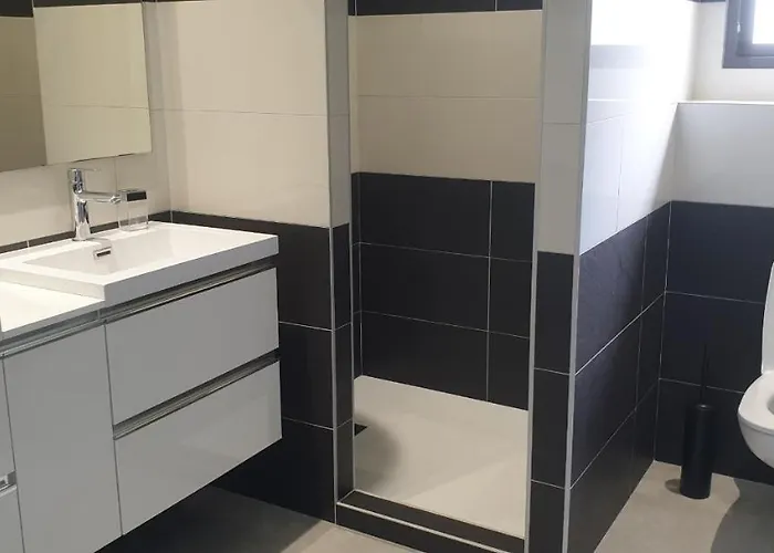 Tinuta 8 Pers Piscine Chauffee 5 Min En Voiture Sainte-Lucie de Porto-Vecchio